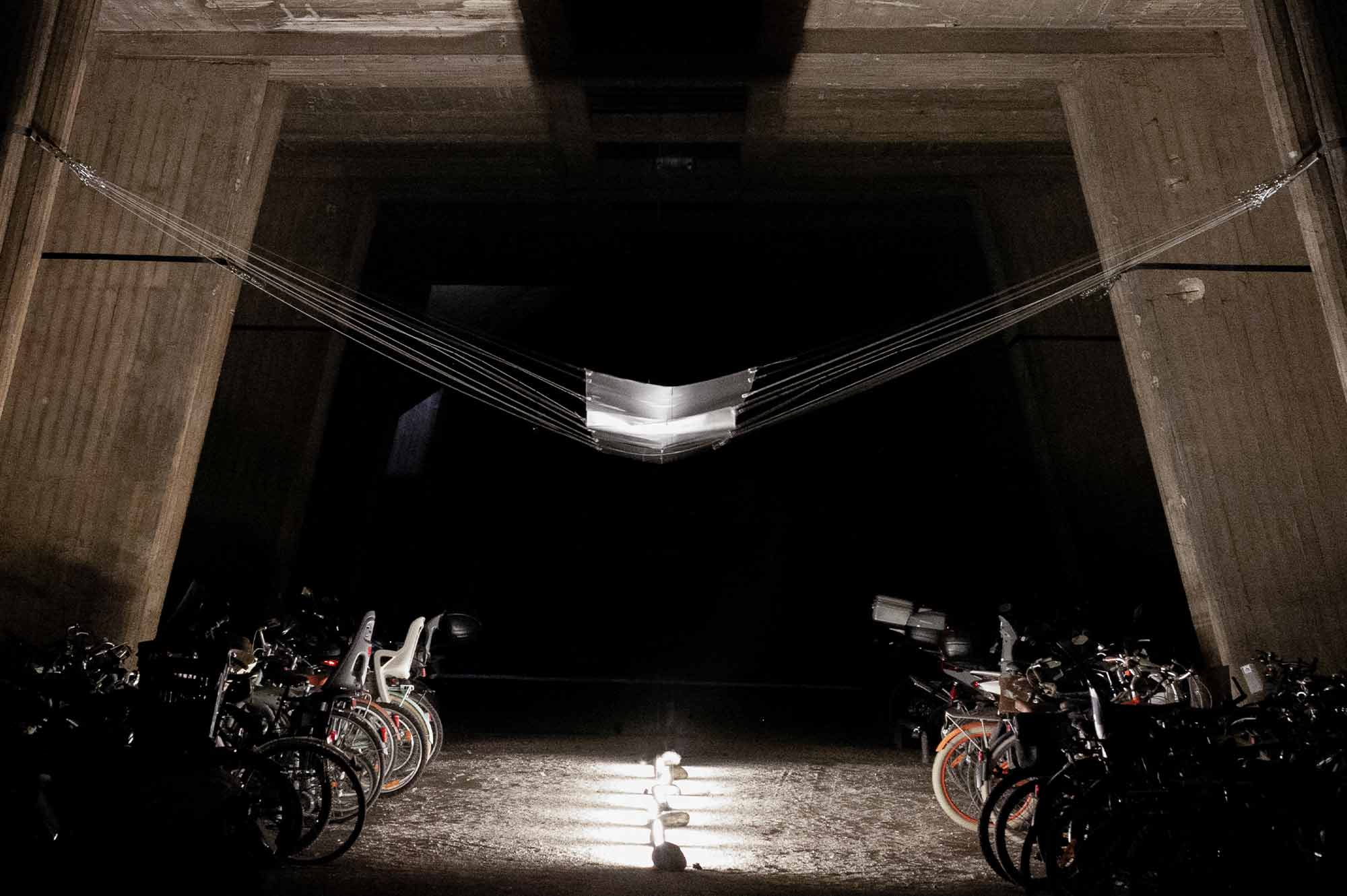 Manifesta 13 Marseille - Cité Radieuse : Night Manifeste du Sud - Les Parallèles du Sud - Marseille